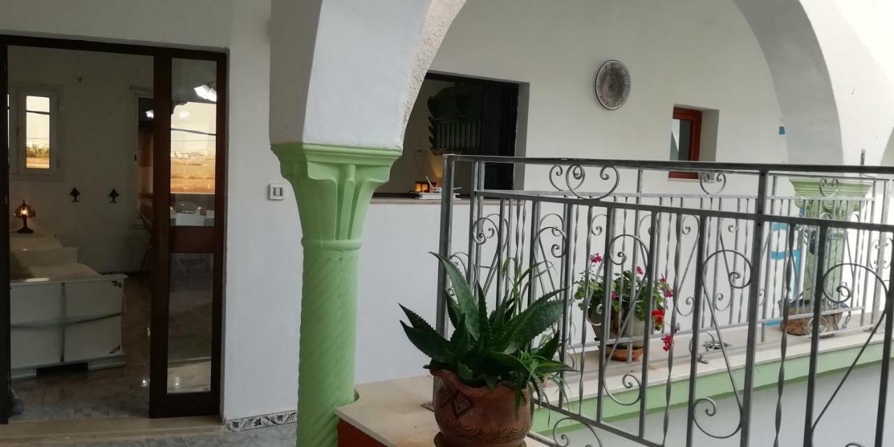 Hotel L'Hirondelle De Kelibia : Chez Amou Zewnętrze zdjęcie